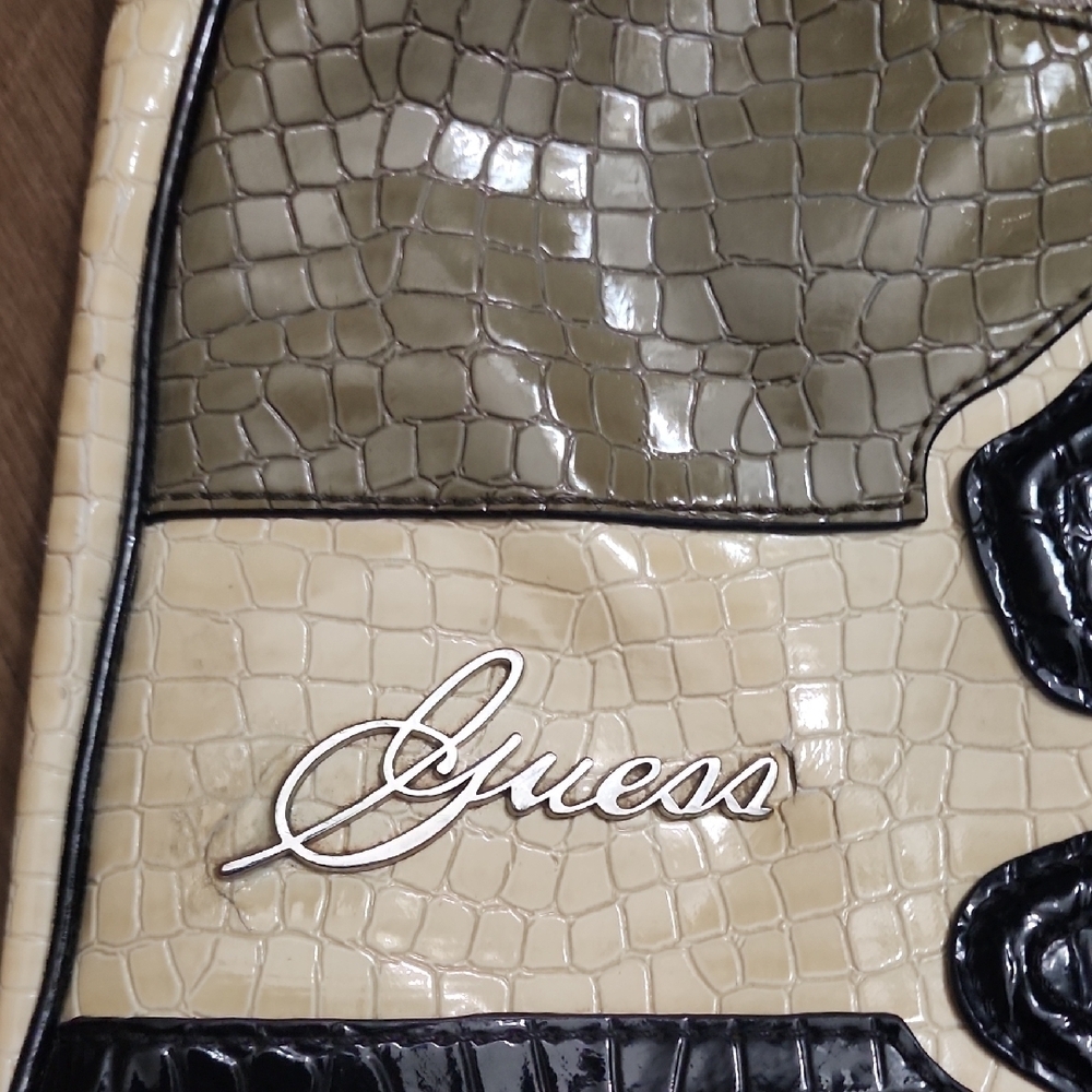 Guess Y2K Black Cream Floral Croc Embossed Shoulder Bag Grunge Purse - Picture 2 of 14